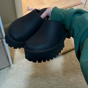 Jeffery Campbell clogs